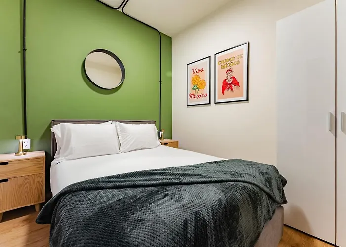 Mariano Escobedo By Vh Apartment